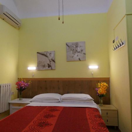 Sunlight Guest House Rome Bagian luar foto