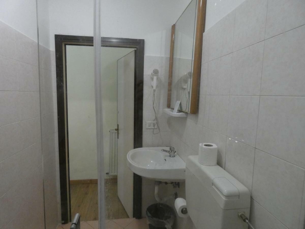 Sunlight Guest House Rome Bagian luar foto
